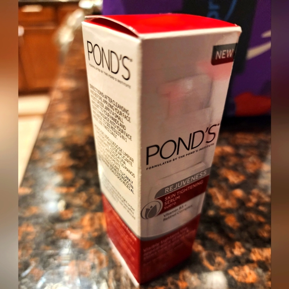 NWT Ponds Skin Tightening Serum